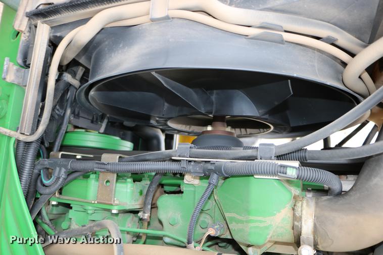 image for item DC3717 2009 John Deere 7230 Premium MFWD tractor