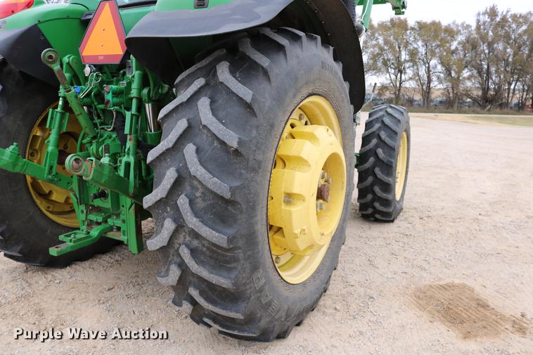 image for item DC3717 2009 John Deere 7230 Premium MFWD tractor