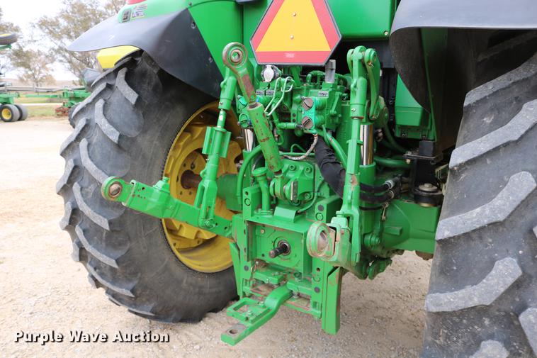image for item DC3717 2009 John Deere 7230 Premium MFWD tractor