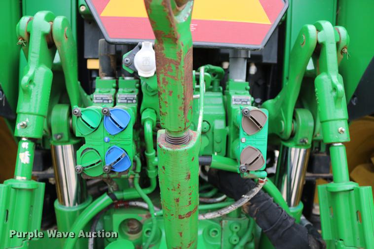 image for item DC3717 2009 John Deere 7230 Premium MFWD tractor