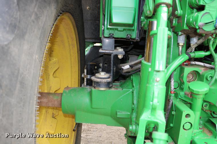 image for item DC3717 2009 John Deere 7230 Premium MFWD tractor