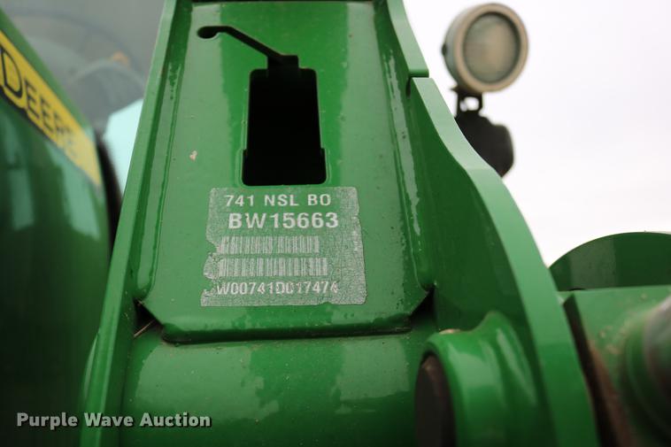 image for item DC3717 2009 John Deere 7230 Premium MFWD tractor