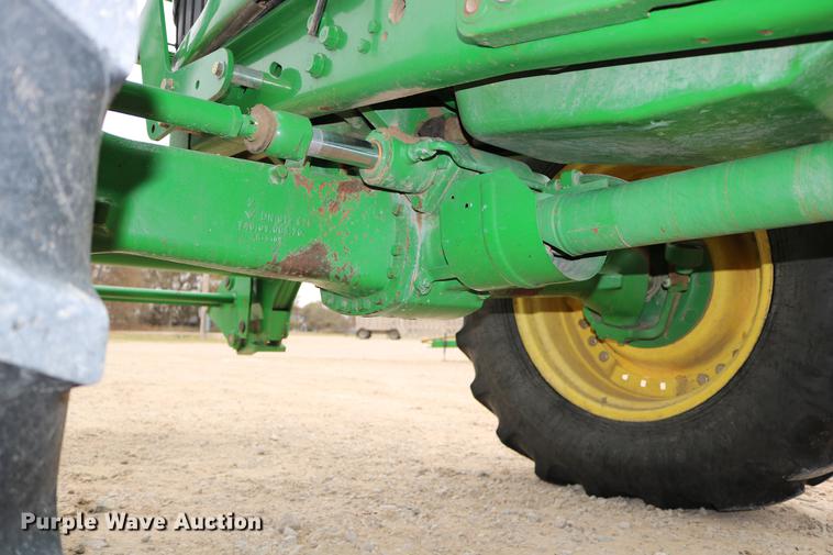 image for item DC3717 2009 John Deere 7230 Premium MFWD tractor