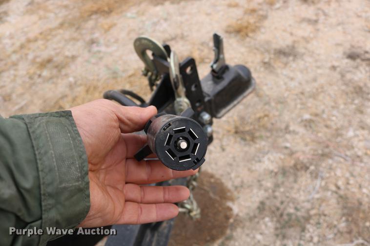 image for item DC3719 2010 Speed King 240T 90826905 seed tender trailer