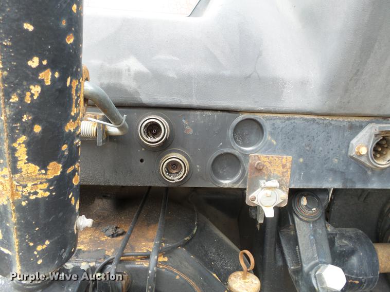 image for item DC6756 Case IH 3594 MFWD tractor