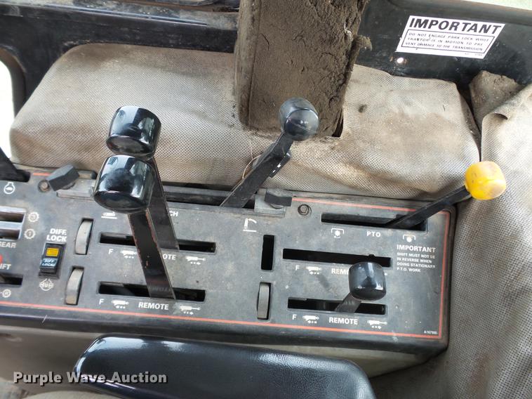 image for item DC6756 Case IH 3594 MFWD tractor