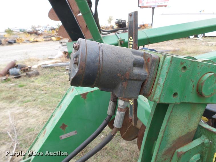 image for item DC6763 John Deere 630 tandem disk
