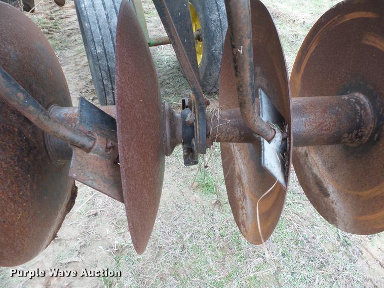 image for item DC6763 John Deere 630 tandem disk