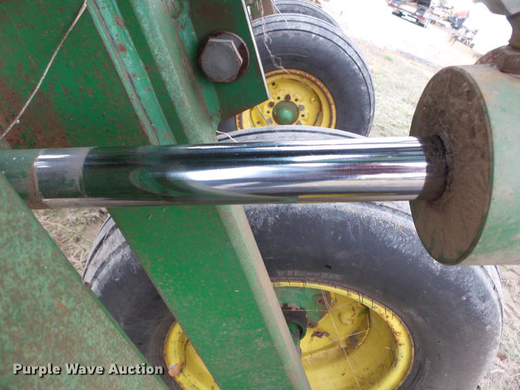 image for item DC6763 John Deere 630 tandem disk