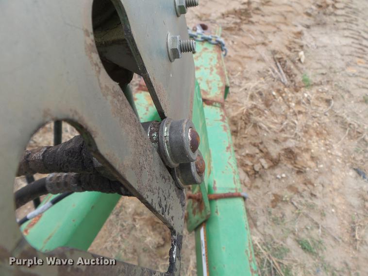 image for item DC6764 John Deere 980 field cultivator
