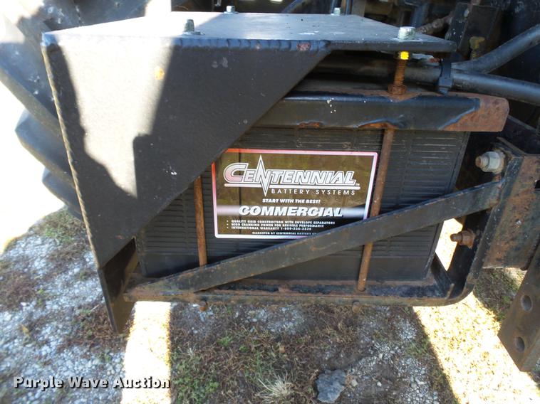 image for item DC6772 Case IH 3394 MFWD tractor