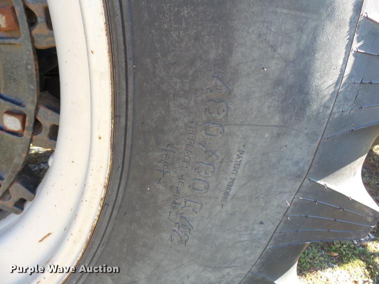 image for item DC6772 Case IH 3394 MFWD tractor