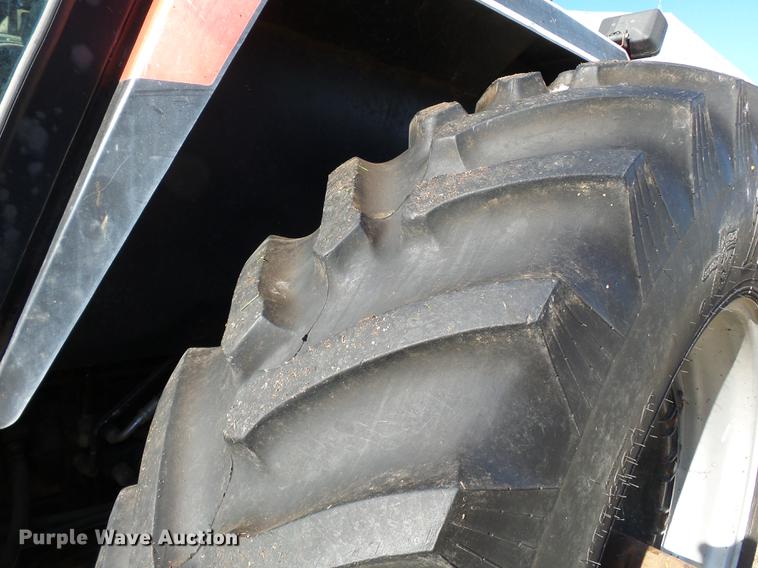 image for item DC6772 Case IH 3394 MFWD tractor