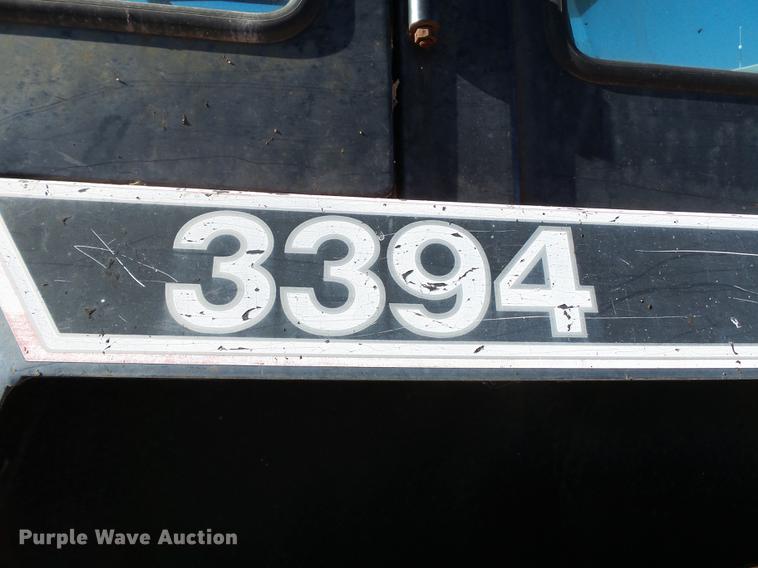 image for item DC6772 Case IH 3394 MFWD tractor