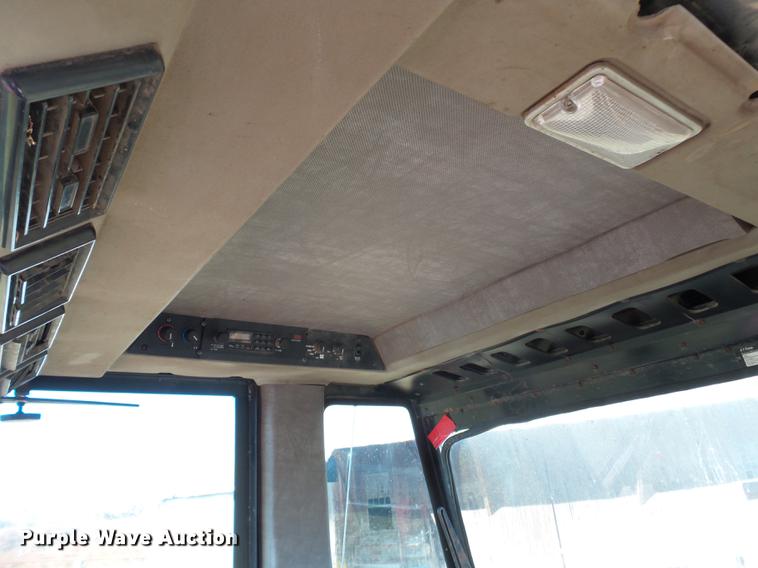 image for item DC6772 Case IH 3394 MFWD tractor