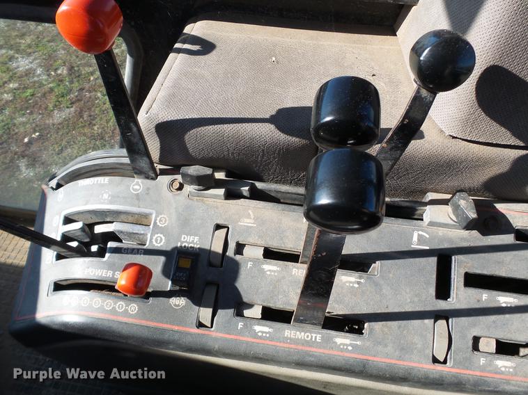 image for item DC6772 Case IH 3394 MFWD tractor