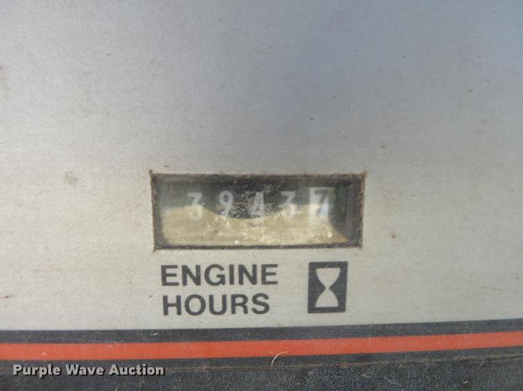 image for item DC6772 Case IH 3394 MFWD tractor