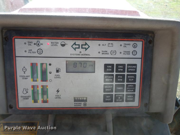 image for item DC6772 Case IH 3394 MFWD tractor