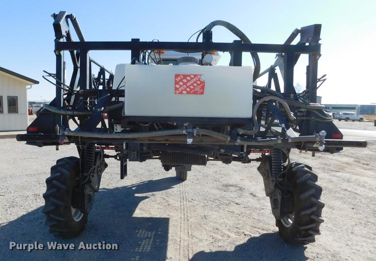 image for item DC8459 2002 SpraCoupe 4440 self-propelled sprayer