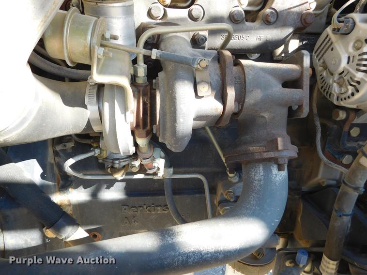 image for item DC8459 2002 SpraCoupe 4440 self-propelled sprayer