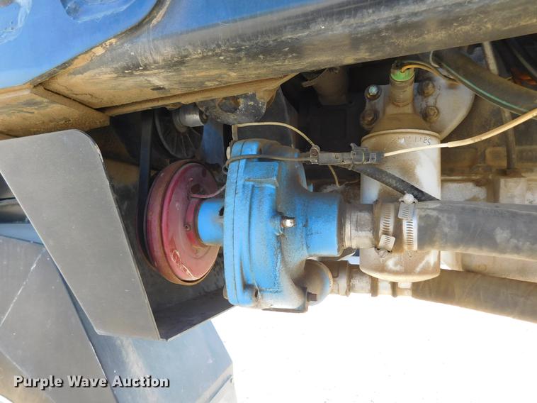 image for item DC8459 2002 SpraCoupe 4440 self-propelled sprayer