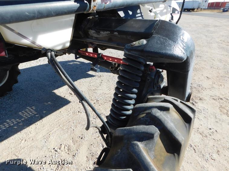 image for item DC8459 2002 SpraCoupe 4440 self-propelled sprayer