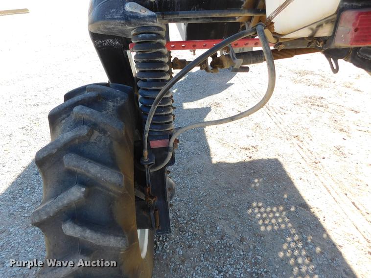 image for item DC8459 2002 SpraCoupe 4440 self-propelled sprayer
