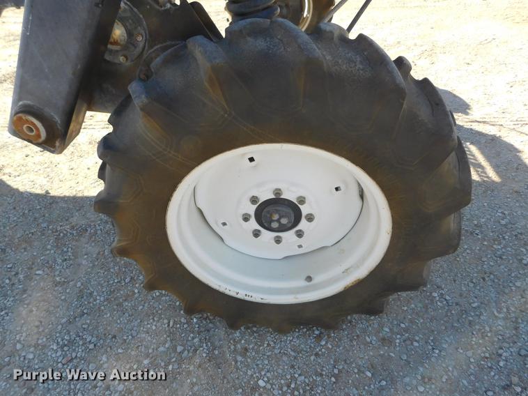 image for item DC8459 2002 SpraCoupe 4440 self-propelled sprayer