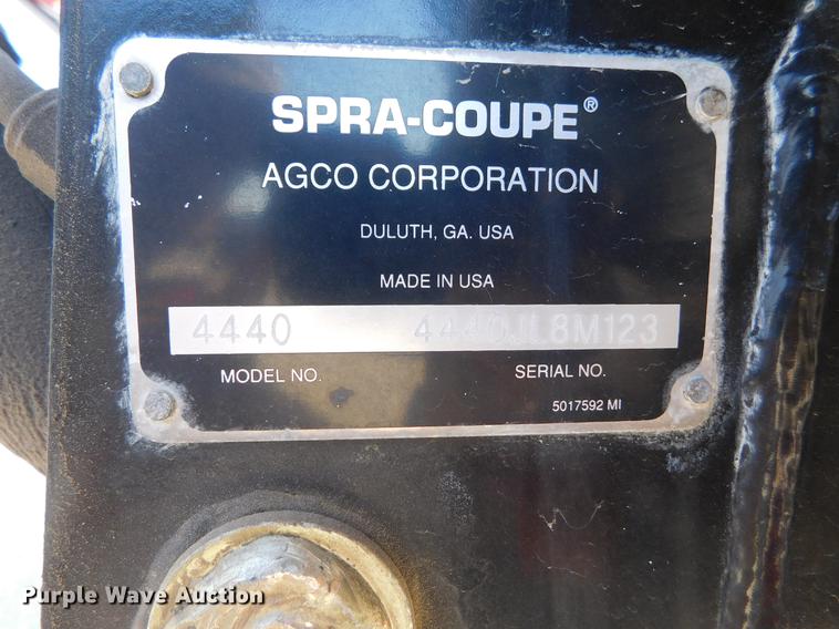 image for item DC8459 2002 SpraCoupe 4440 self-propelled sprayer