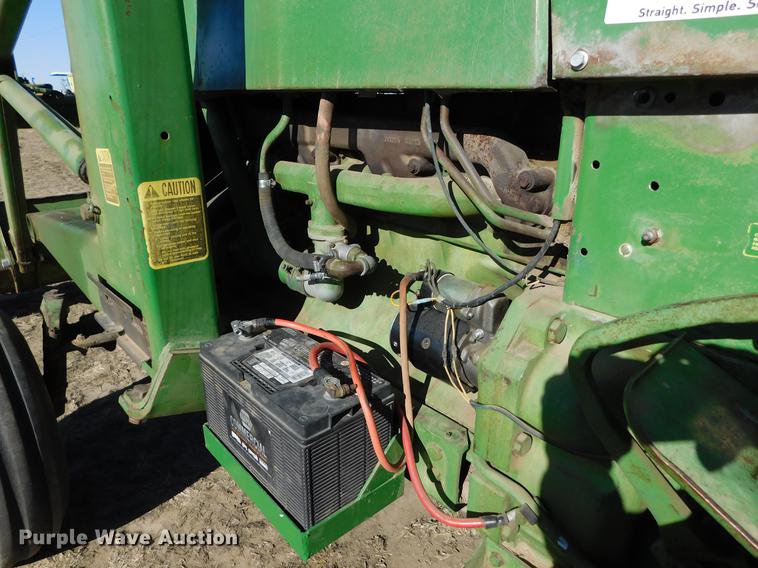 image for item DC8486 John Deere 4020 tractor