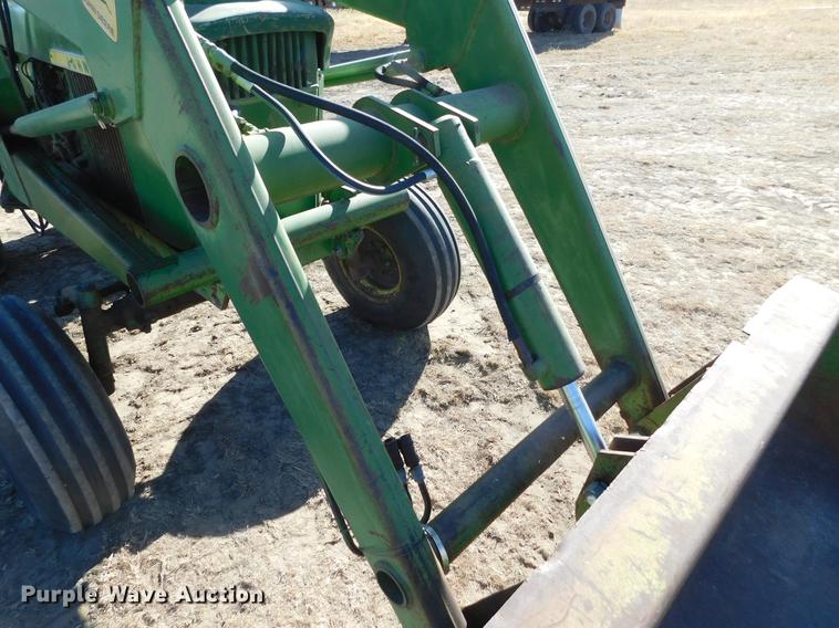 image for item DC8486 John Deere 4020 tractor