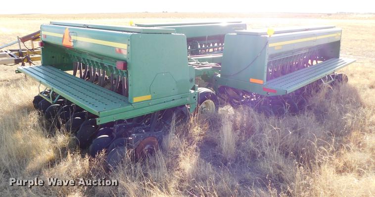 image for item DC8489 John Deere 455 grain drill