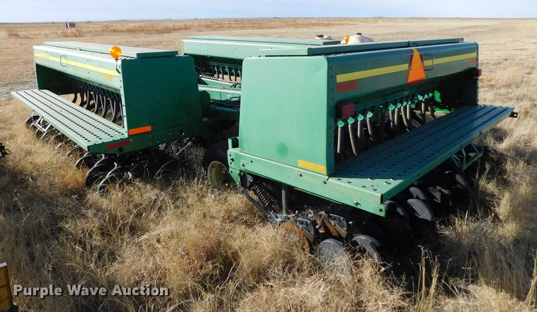 image for item DC8489 John Deere 455 grain drill