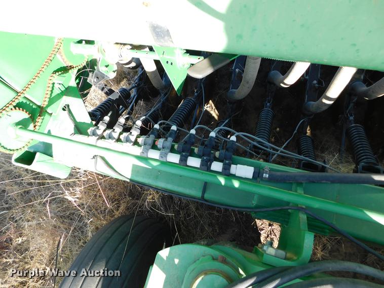 image for item DC8489 John Deere 455 grain drill