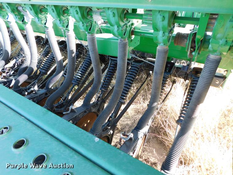 image for item DC8489 John Deere 455 grain drill