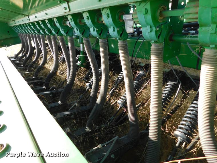 image for item DC8489 John Deere 455 grain drill