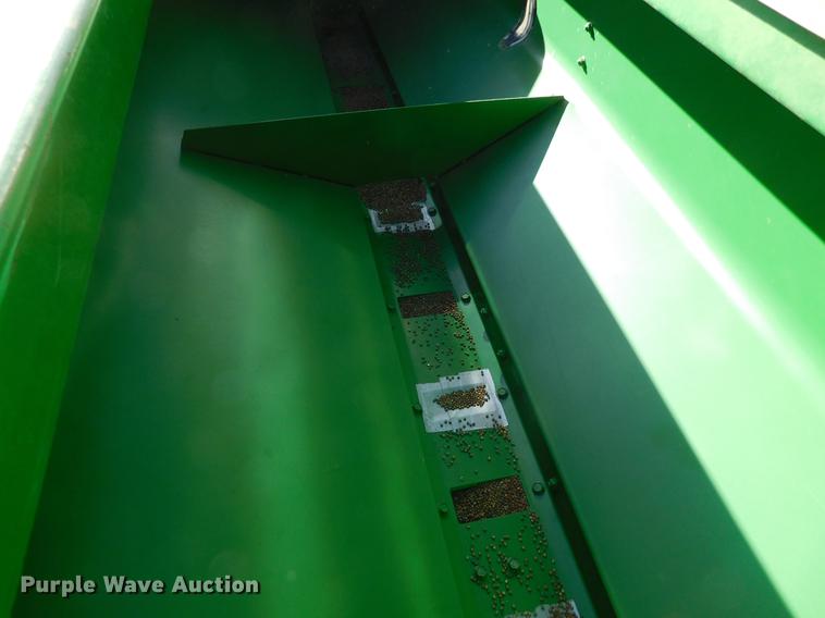 image for item DC8489 John Deere 455 grain drill
