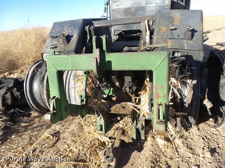 image for item DC8499 1993 John Deere 8770 4WD tractor