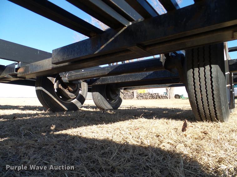 image for item DD1440 2009 Donahue EX6180 windrower trailer