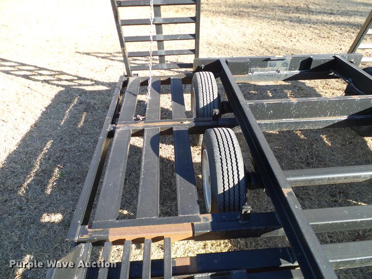 image for item DD1440 2009 Donahue EX6180 windrower trailer