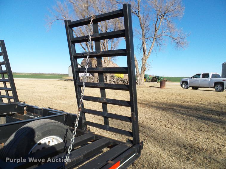 image for item DD1440 2009 Donahue EX6180 windrower trailer