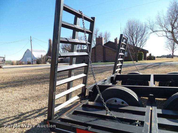 image for item DD1440 2009 Donahue EX6180 windrower trailer