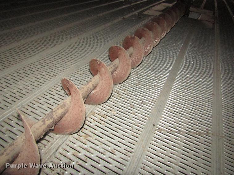 image for item DD2958 (2) grain bins