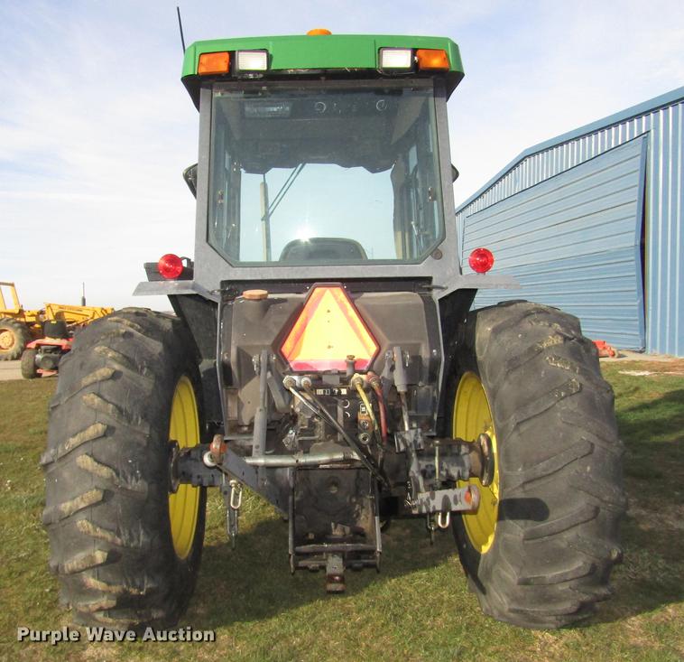 image for item DD2998 1996 John Deere 5500 MFWD tractor