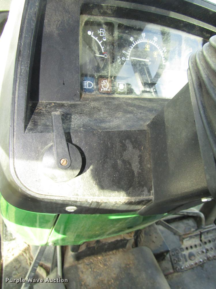 image for item DD2998 1996 John Deere 5500 MFWD tractor