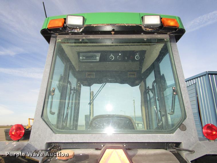 image for item DD2998 1996 John Deere 5500 MFWD tractor