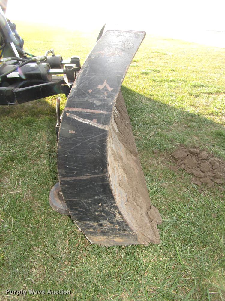 image for item DD2998 1996 John Deere 5500 MFWD tractor