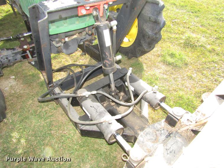 image for item DD2998 1996 John Deere 5500 MFWD tractor