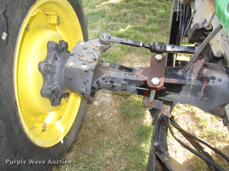 image for item DD2998 1996 John Deere 5500 MFWD tractor