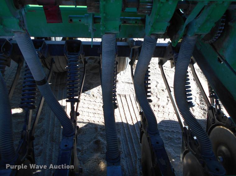 image for item DK9208 John Deere 455 grain drill